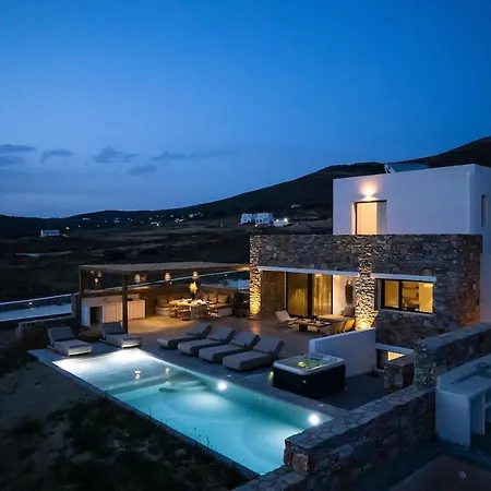 Villa The Nine Graces -villa Astarte, Sea Views, Private Pool And Jacuzzi Naxos City