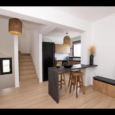 The Nine Graces -villa Astarte, Sea Views, Private Pool And Jacuzzi *