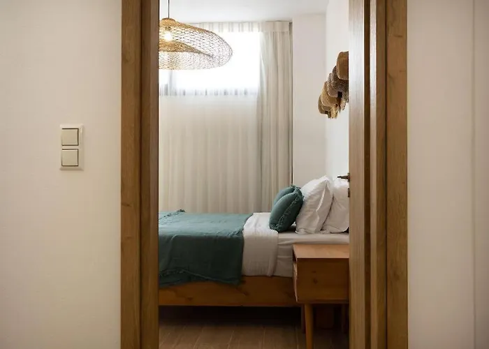 The Nine Graces -villa Astarte, Sea Views, Private Pool And Jacuzzi *