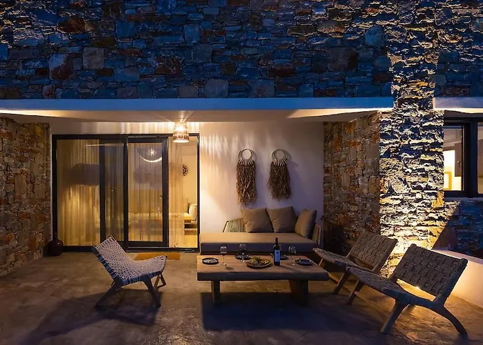 Villa The Nine Graces -villa Astarte, Sea Views, Private Pool And Jacuzzi