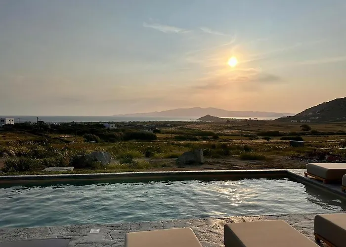 The Nine Graces -villa Astarte, Sea Views, Private Pool And Jacuzzi Villa *