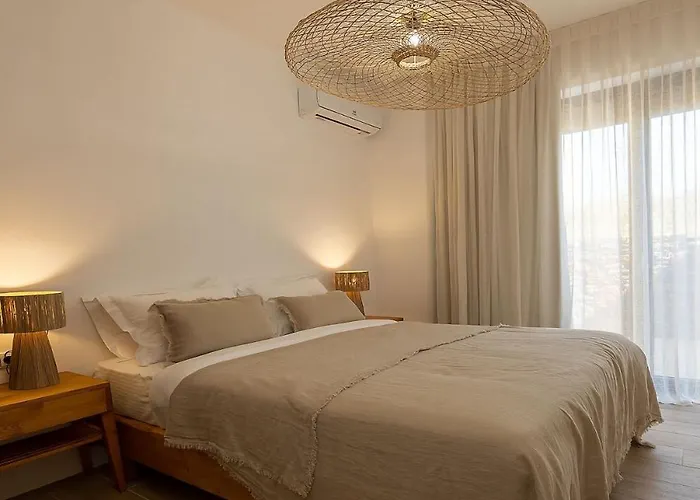 The Nine Graces -villa Astarte, Sea Views, Private Pool And Jacuzzi