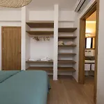 Villa The Nine Graces -villa Astarte, Sea Views, Private Pool And Jacuzzi Naxos City