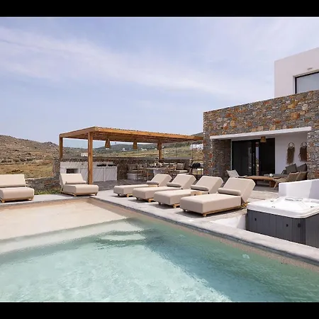 The Nine Graces -villa Astarte, Sea Views, Private Pool And Jacuzzi فيلة *