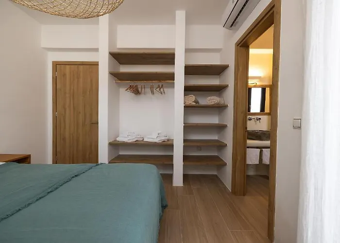 Villa The Nine Graces -villa Astarte, Sea Views, Private Pool And Jacuzzi Naxos City