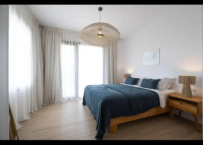 The Nine Graces -villa Astarte, Sea Views, Private Pool And Jacuzzi