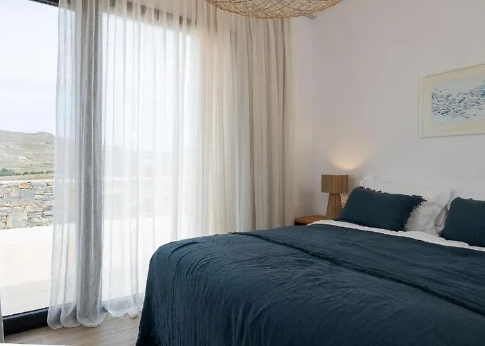 Villa The Nine Graces -villa Astarte, Sea Views, Private Pool And Jacuzzi Naxos City