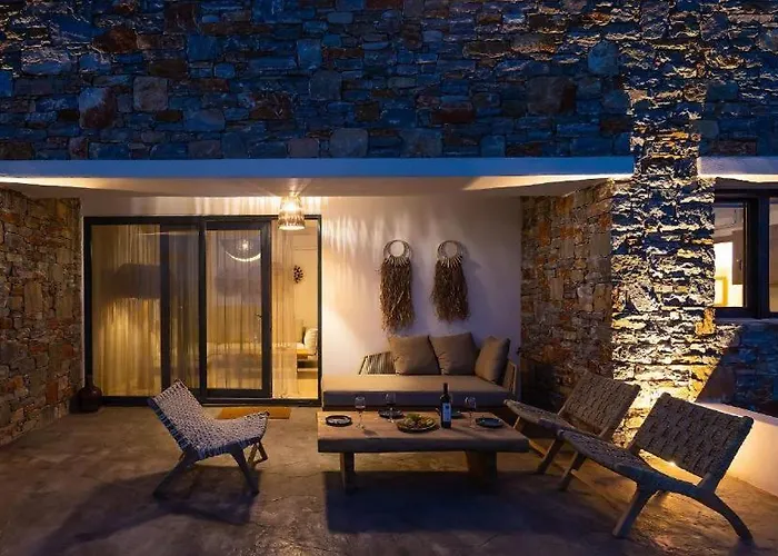 Villa The Nine Graces -villa Astarte, Sea Views, Private Pool And Jacuzzi *