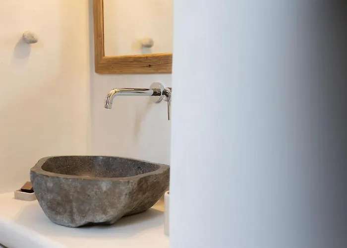 Villa The Nine Graces -villa Astarte, Sea Views, Private Pool And Jacuzzi