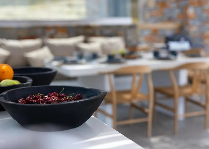 Villa The Nine Graces -villa Astarte, Sea Views, Private Pool And Jacuzzi *