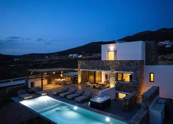 The Nine Graces -villa Astarte, Sea Views, Private Pool And Jacuzzi Naxos City