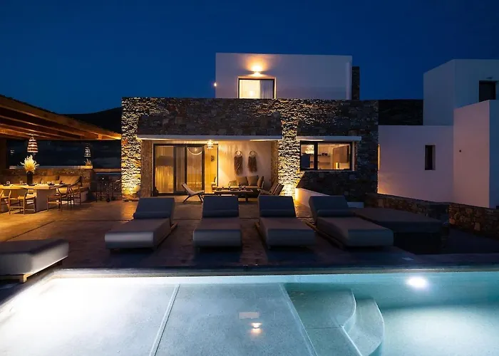 Villa The Nine Graces -villa Astarte, Sea Views, Private Pool And Jacuzzi Naxos City